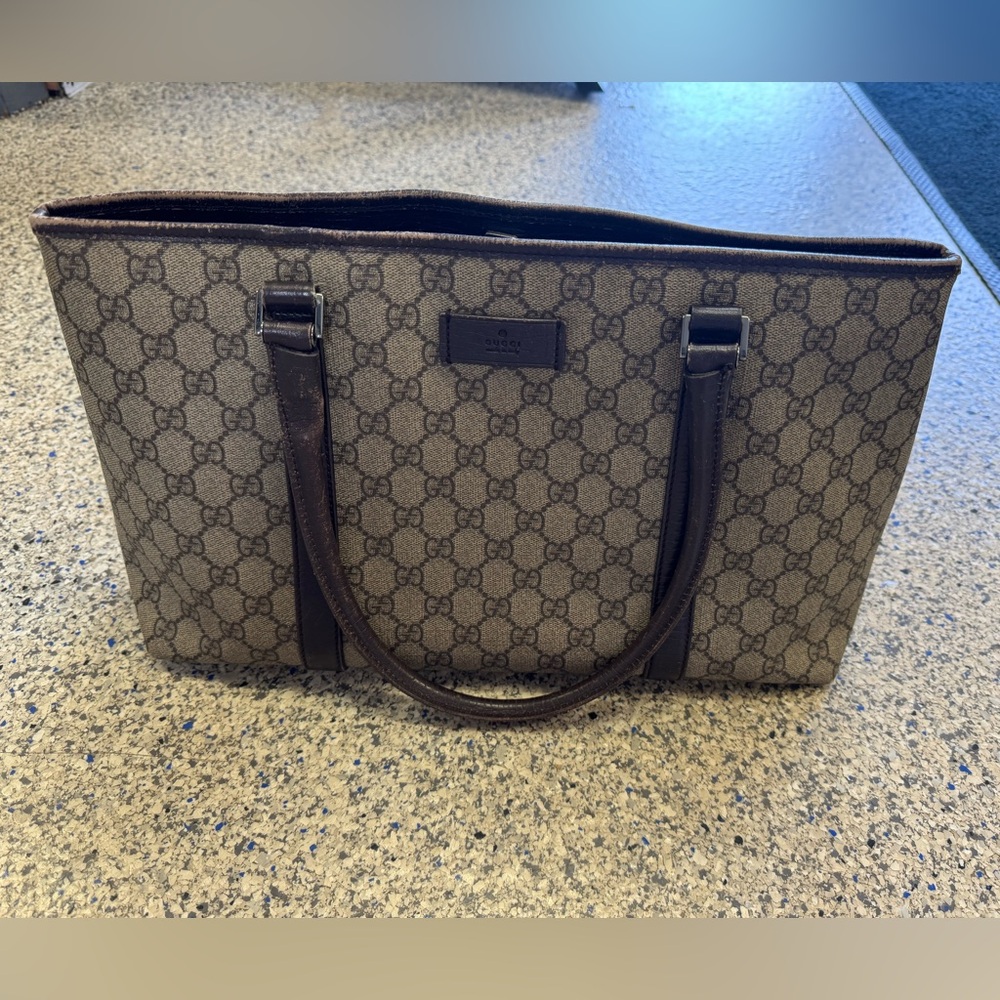 Gucci tote